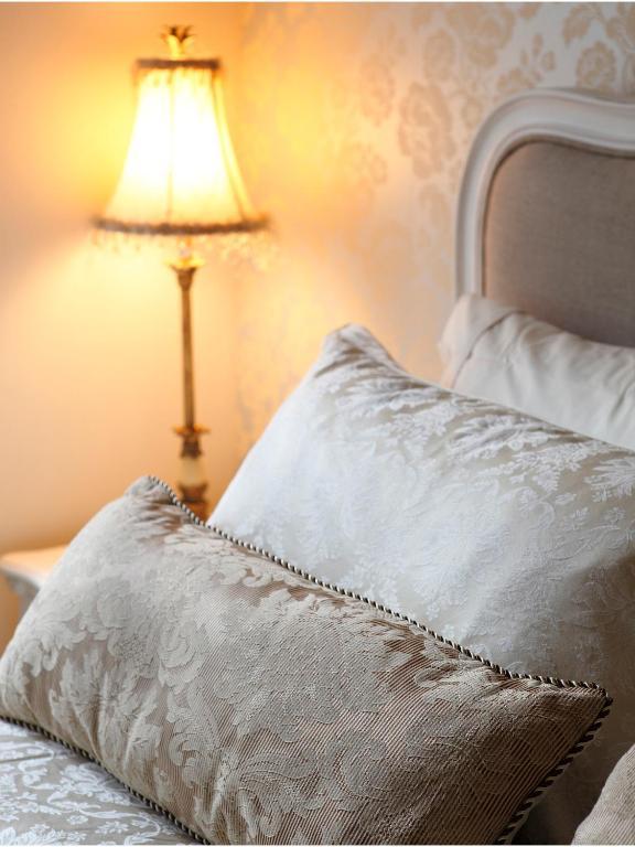 에일즈베리 The Broad Leys B&B 객실 사진