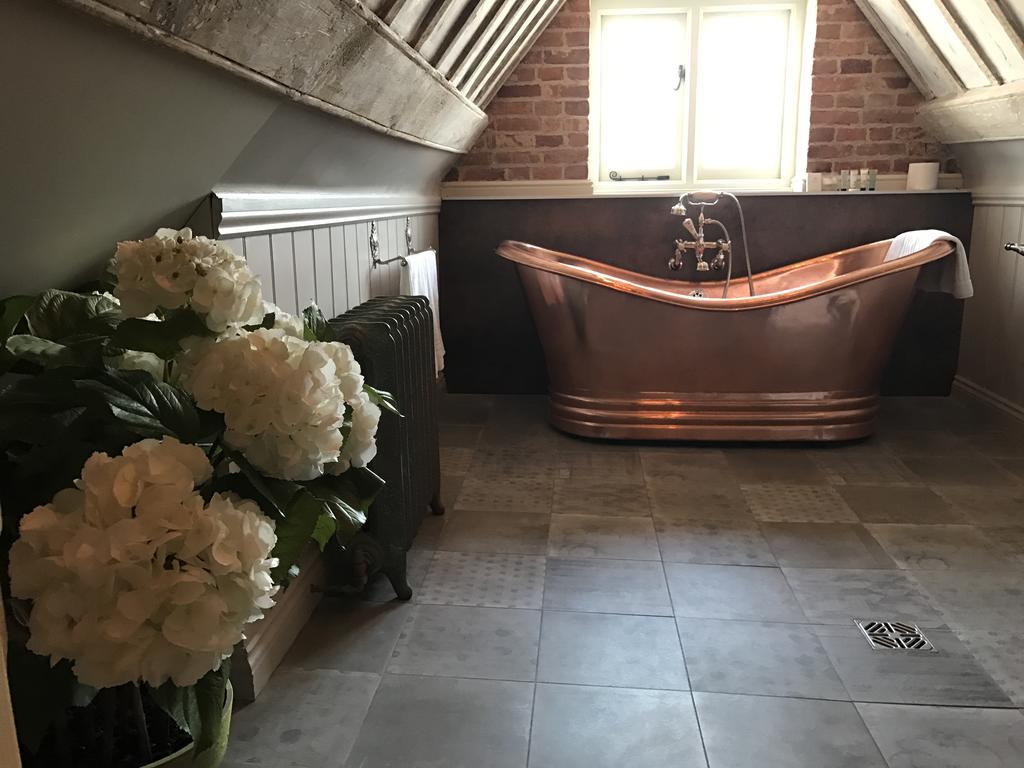 에일즈베리 The Broad Leys B&B 외부 사진