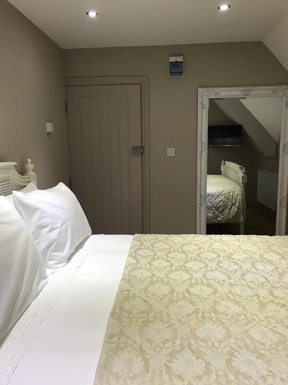 에일즈베리 The Broad Leys B&B 외부 사진