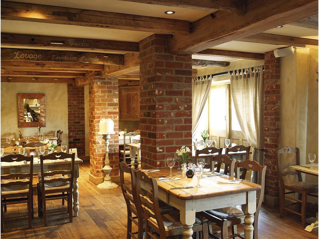 에일즈베리 The Broad Leys B&B 외부 사진